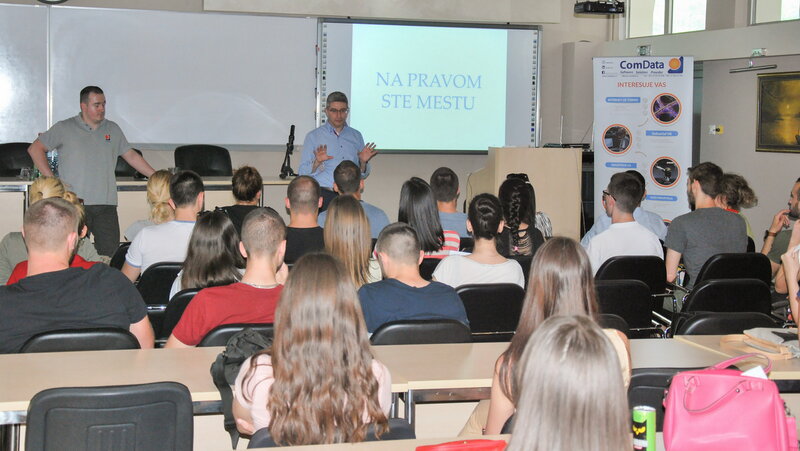 Lecture on IT economy at VPS